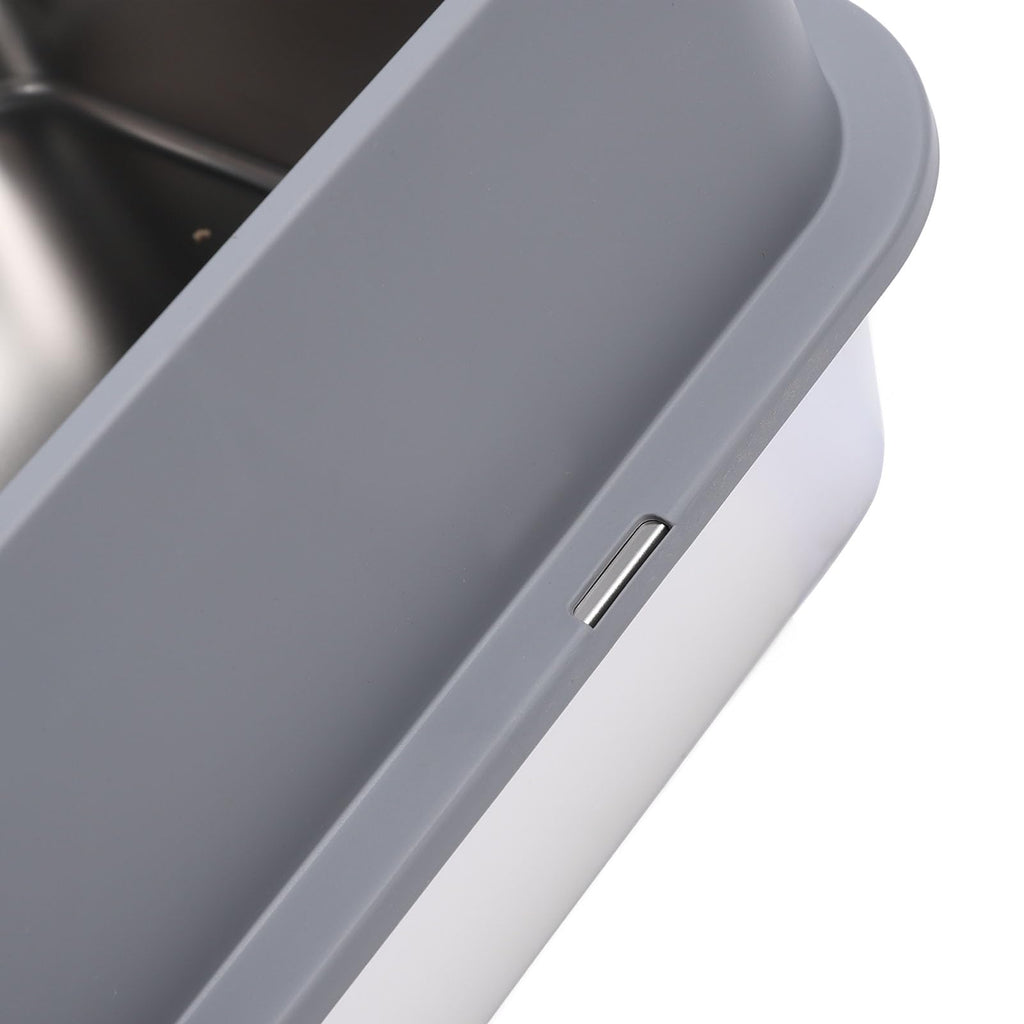 Stainless Steel Enclosed Litter Box with Lid G815